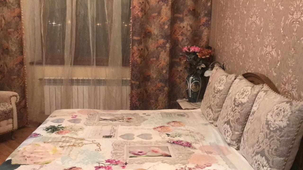 2-Х Квартира Поруч З Сумською, Госпіталь, Парк Центральний Charkov Buitenkant foto