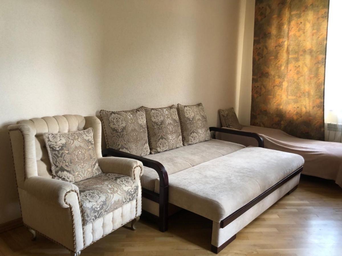 2-Х Квартира Поруч З Сумською, Госпіталь, Парк Центральний Charkov Buitenkant foto